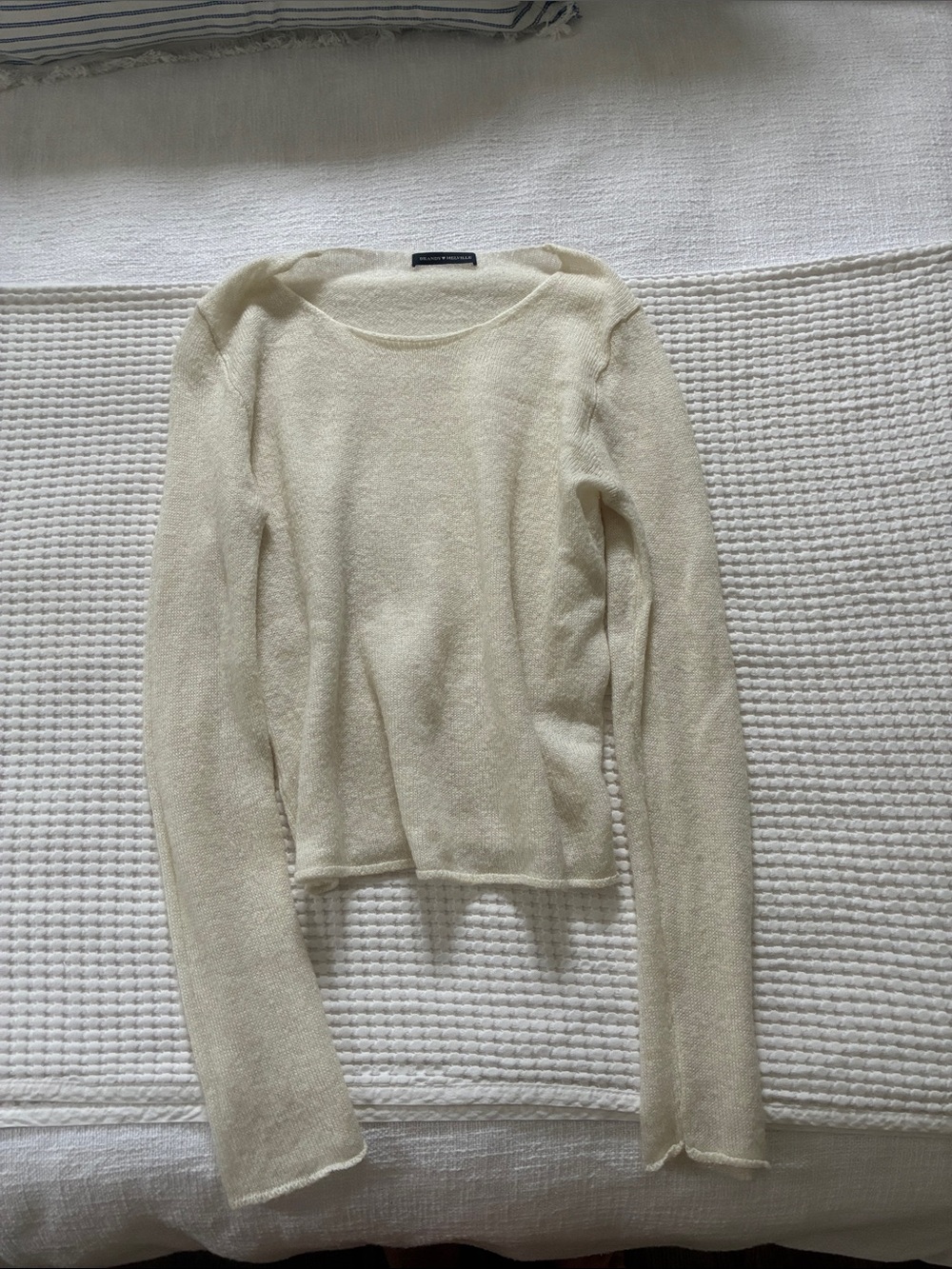Brandy Melville Cream Lightweight Crew Neck Sweater